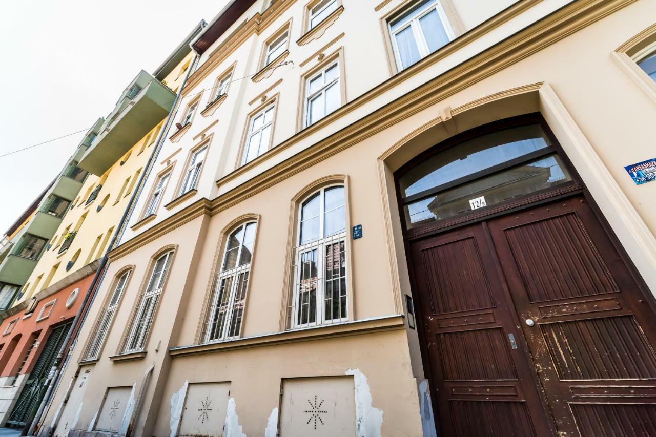 Stones And Wood Apartment With Ac Budapest Exterior foto